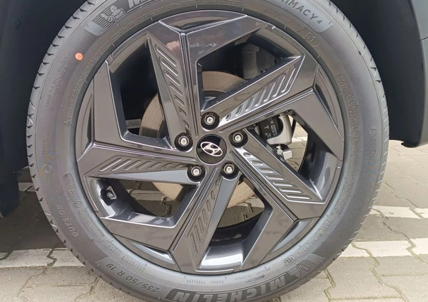 Hyundai Tucson cena 166500 przebieg: 10, rok produkcji 2024 z Ziębice małe 742